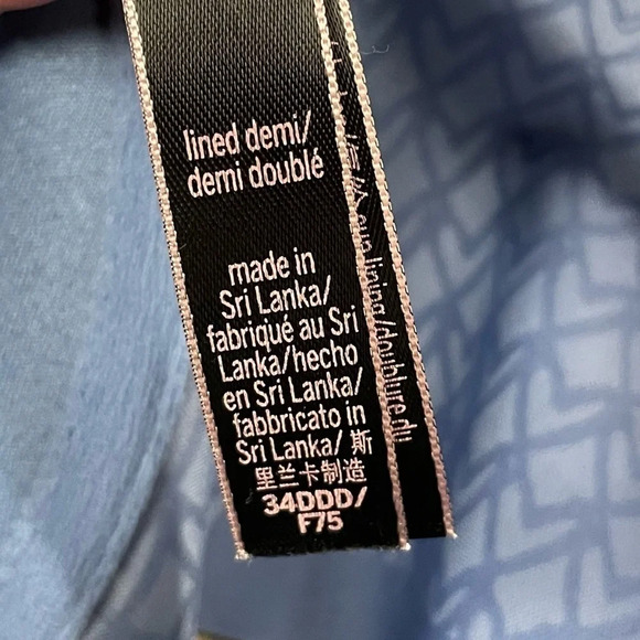 Victoria’s Secret Collection Bra Racer Back Lined Demi Bra 34DDD Front Clasp - Picture 4 of 10